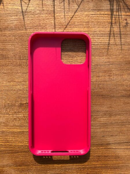 iPhone 14 Shell - Magnificent Magenta - Image 3